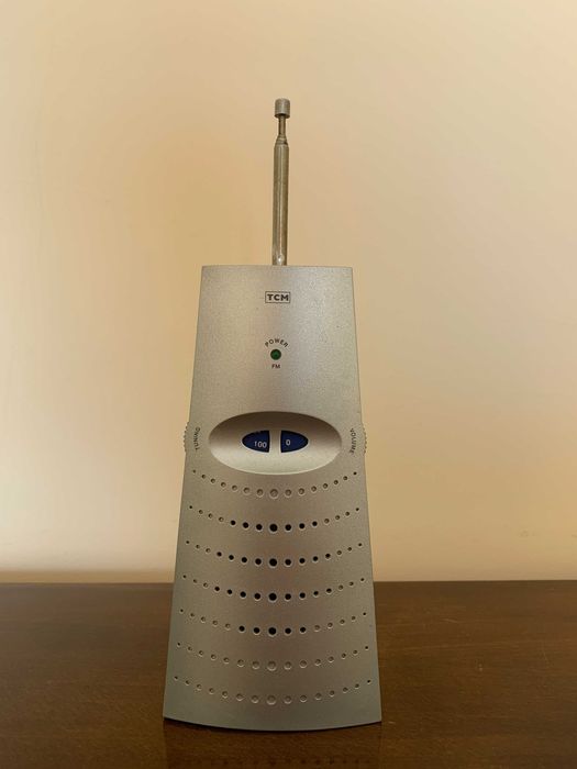 Оригинално портативно немско FM радио часовник будилник TCM - 2 броя
