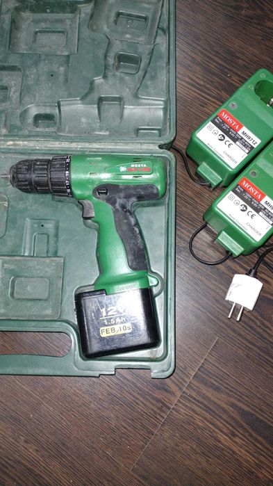 masini de gaurit portabile, la pachet,stare foarte buna,