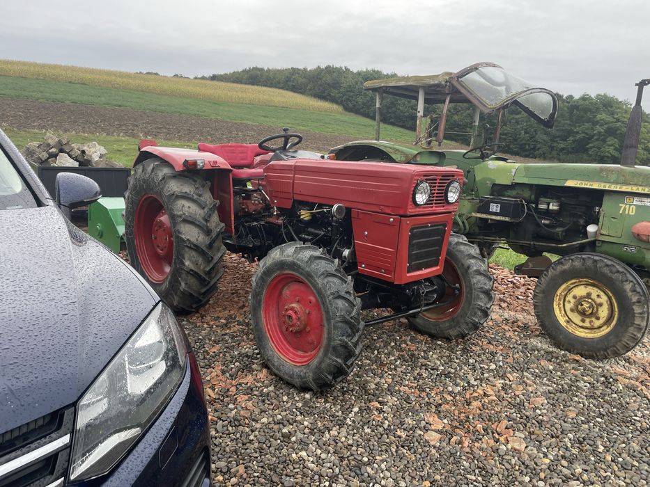 Universal 445 DT 4x4