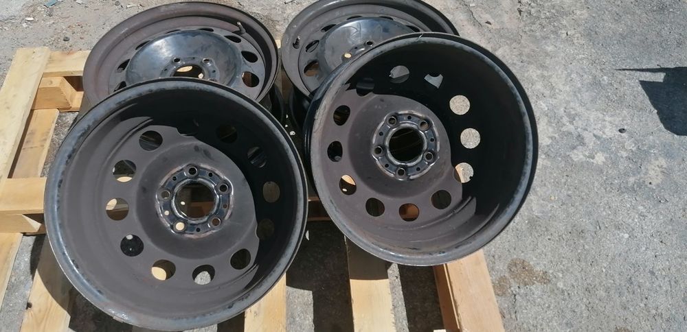 16 цола 5 х 120 мм БМВ Е46 / Е 87 - 7 Инча / ЕТ 47