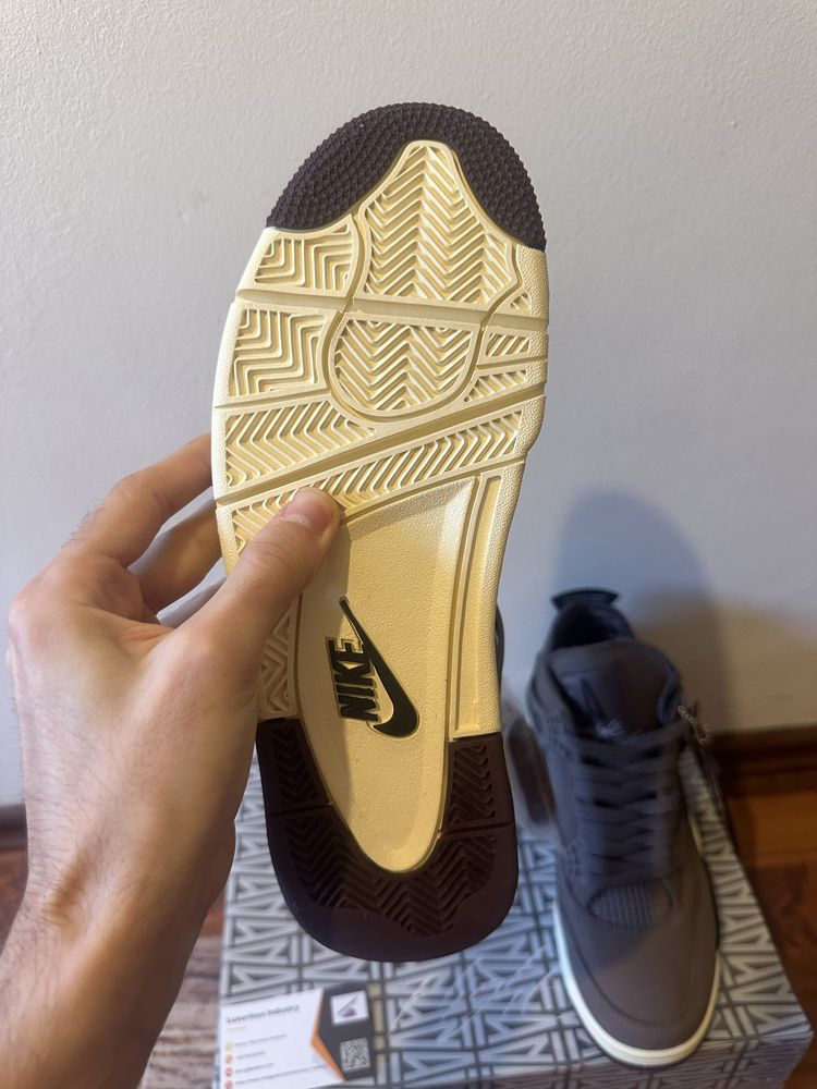 Air Jordan 4 Retro SP A Ma Maniere Violet Ore