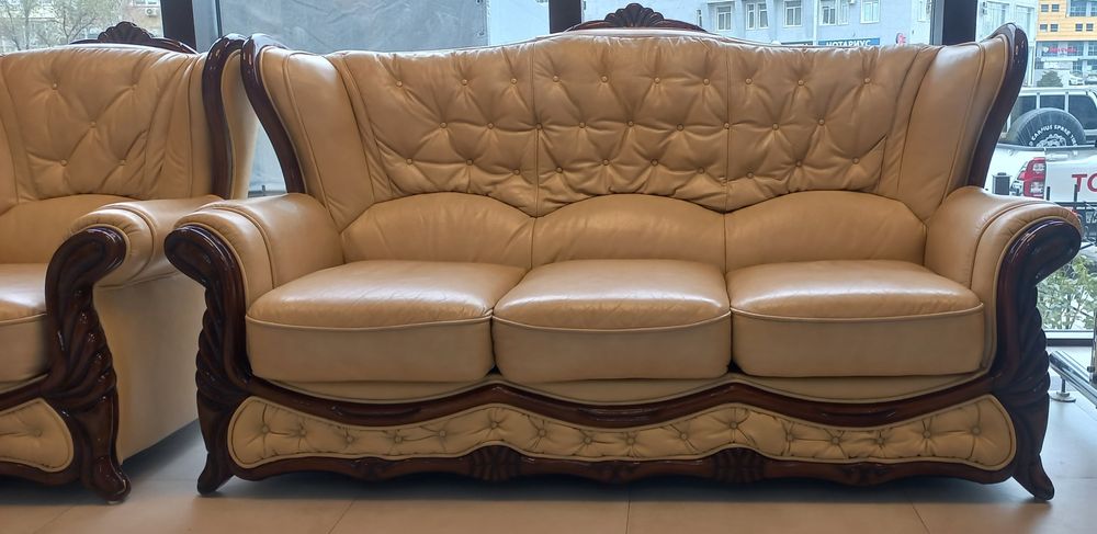 Диван с креслами