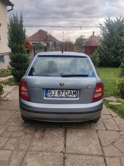 Skoda Fabia Skoda Fabia 1.4 benzina an 2002, 650, 2 seturi roti, usor negociabil