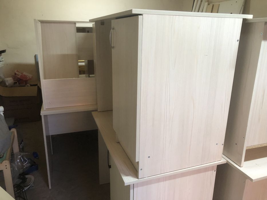 Столы компьютерные, для офиса , 18 штук столов