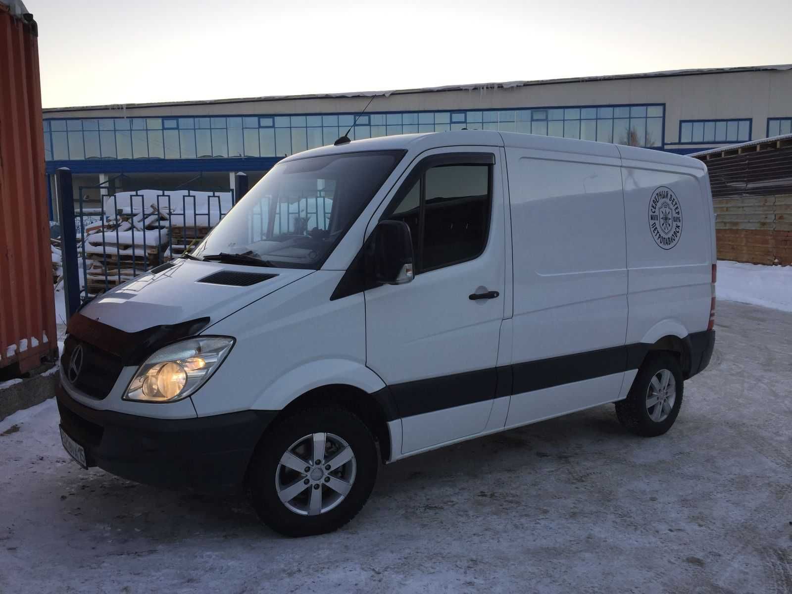 Mercedes-Benz Sprinter 2011 г.