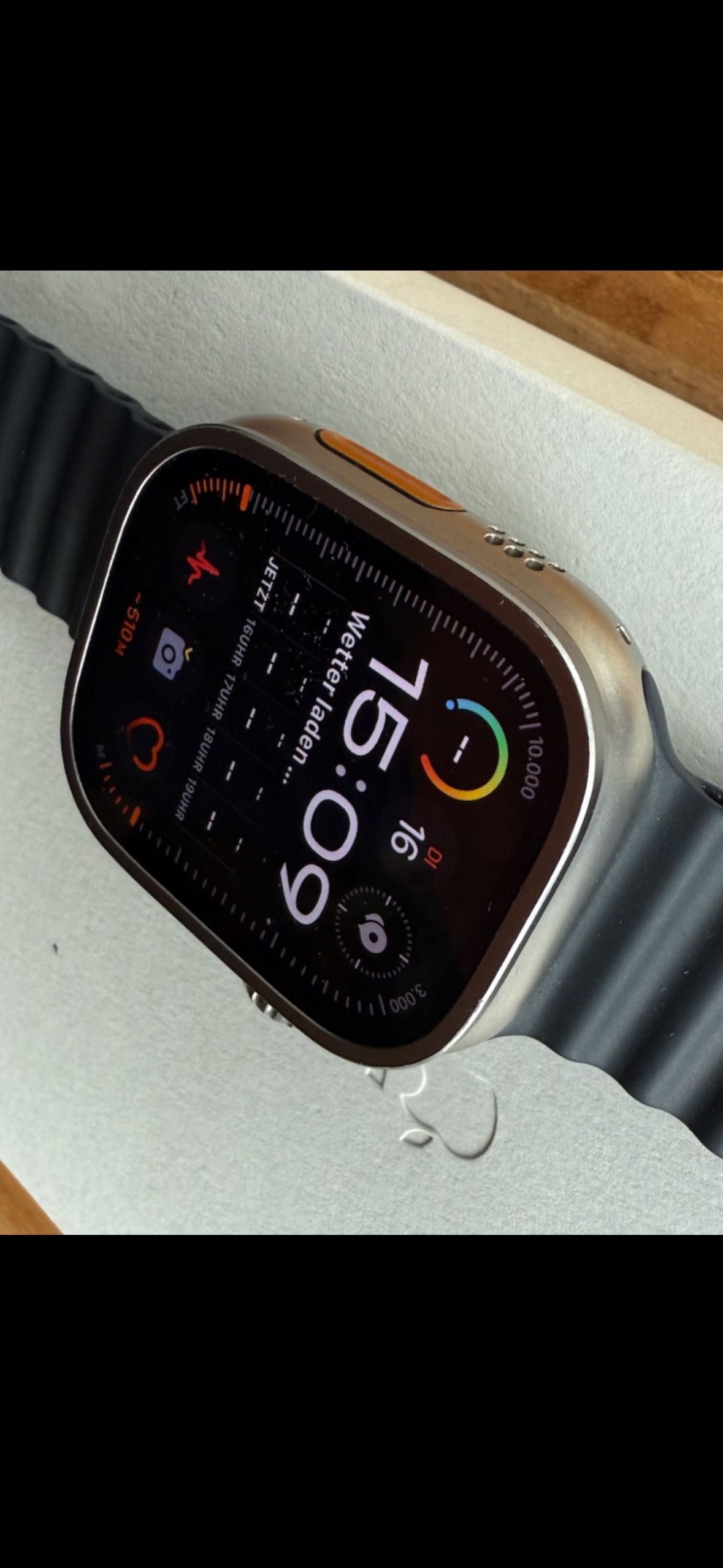 Apple Watch Ultra 49mm Titanium Ocean