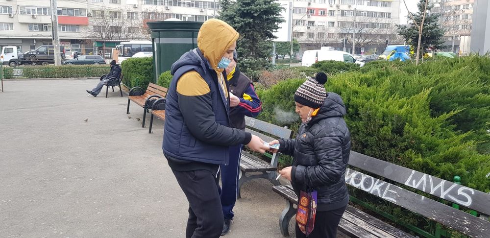 Distribuim flyere și pliante publicitare