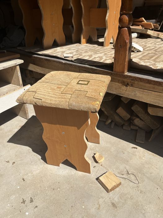 Продам табуретки