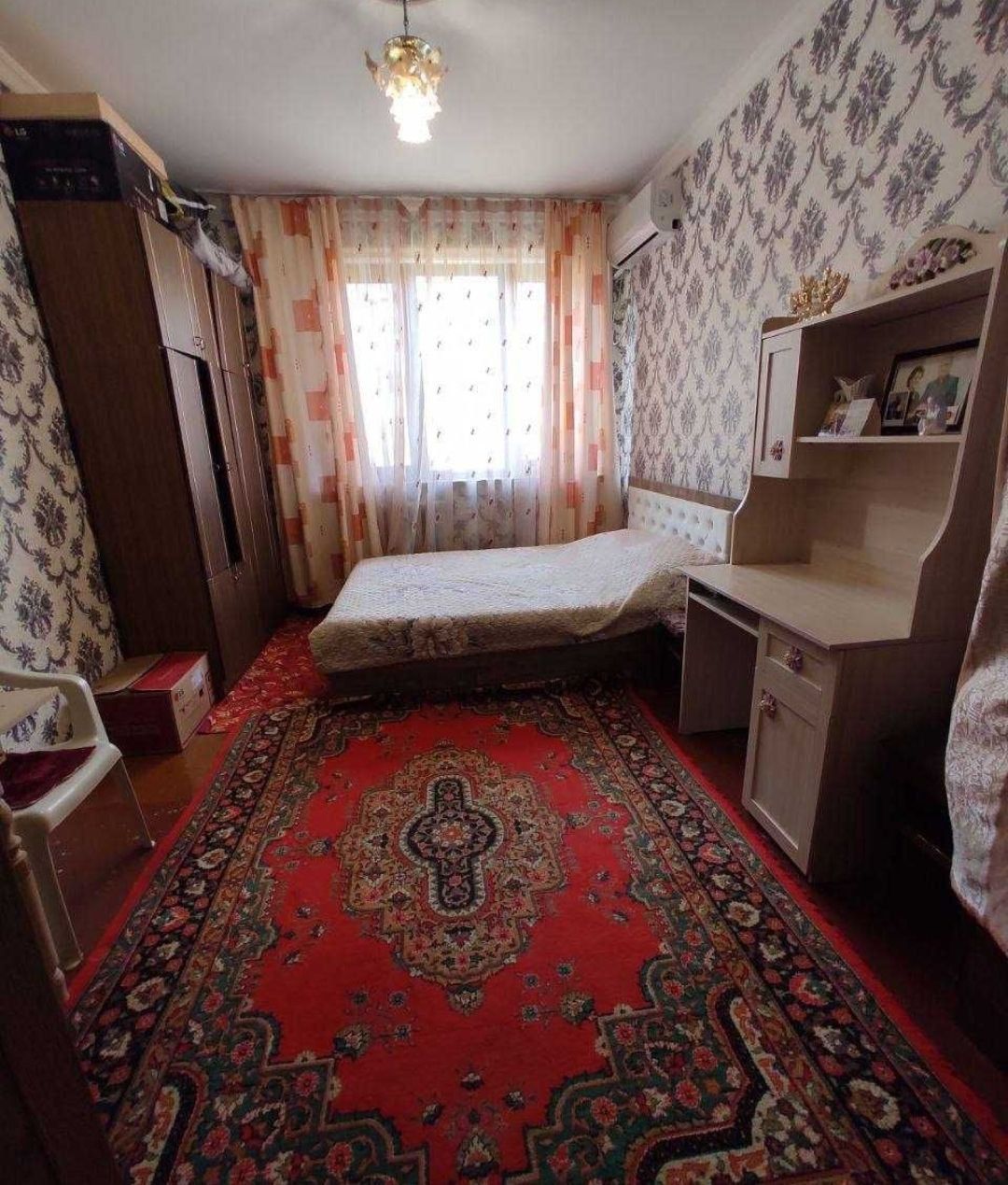 Продается 3/2/4 квартира Феруза