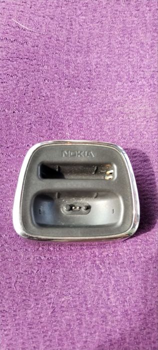 Продам Док станцию (стаканчик) на Nokia 8800