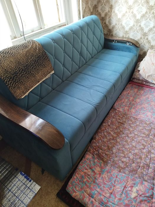 Диван сотилади арзон яхши диван