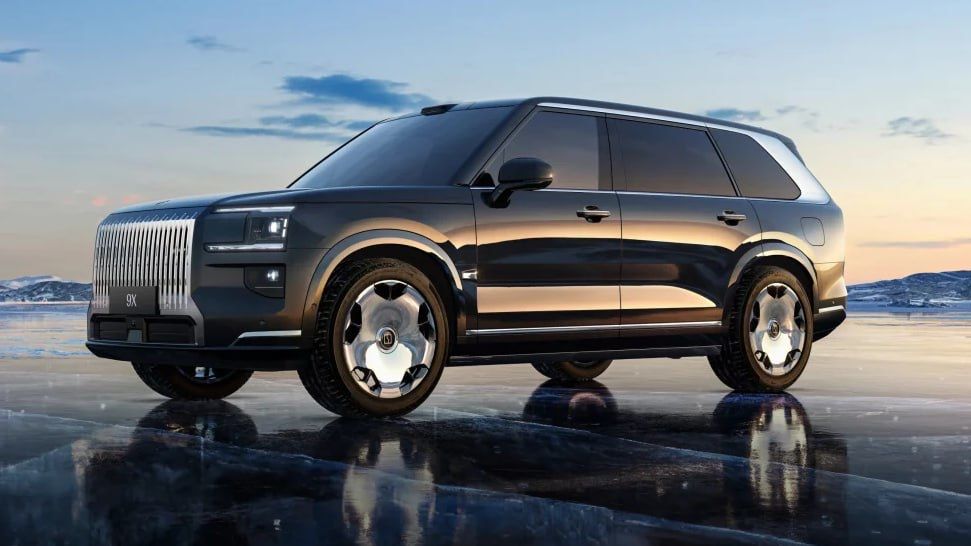 Zeekr  9X hybrid SUV