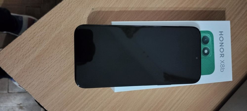 La schimb honor x8b impecabil