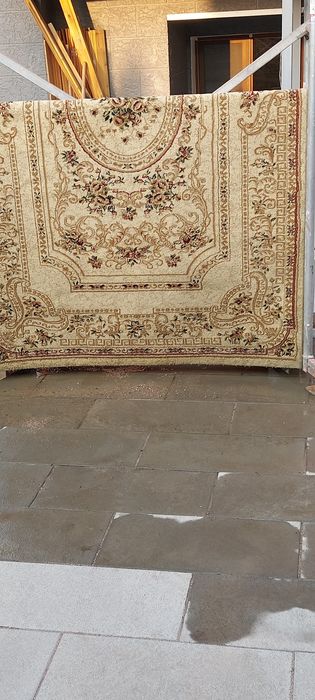 Поодам ковер 1.5х2.0