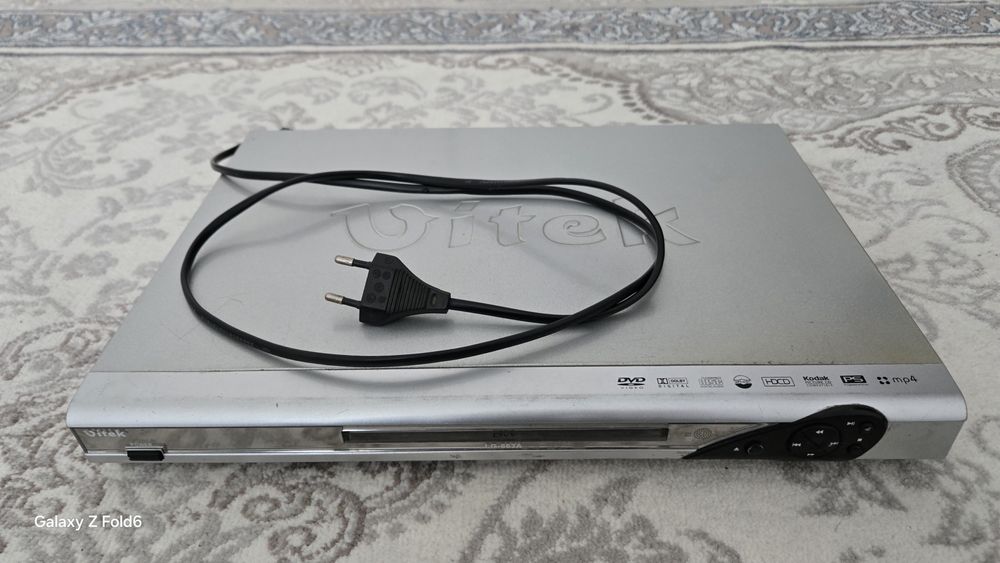 DVD-плеер Vitek LG663A