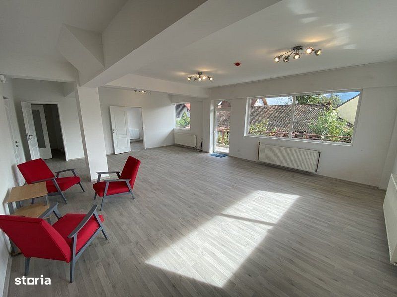 Casa P+2+M de inchiriat in zona Blumana - Brasov