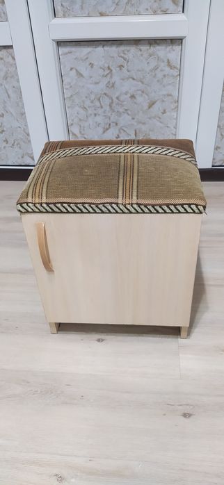 Продам срочно тумбу под обувь