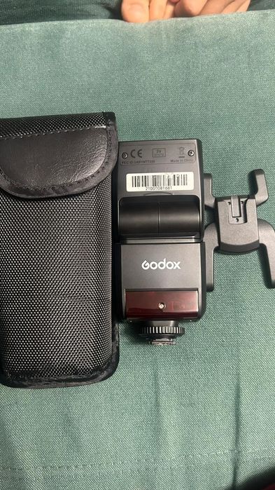 godox вспышка с чехлом