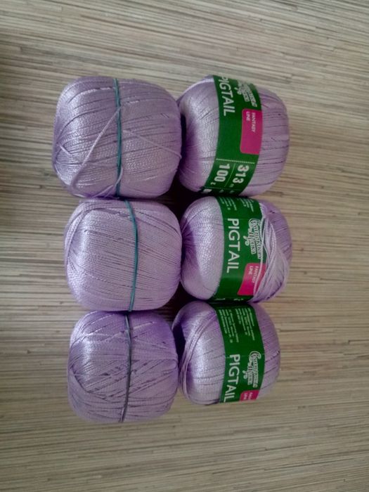 Продам пряжу все за 3000 тенге
