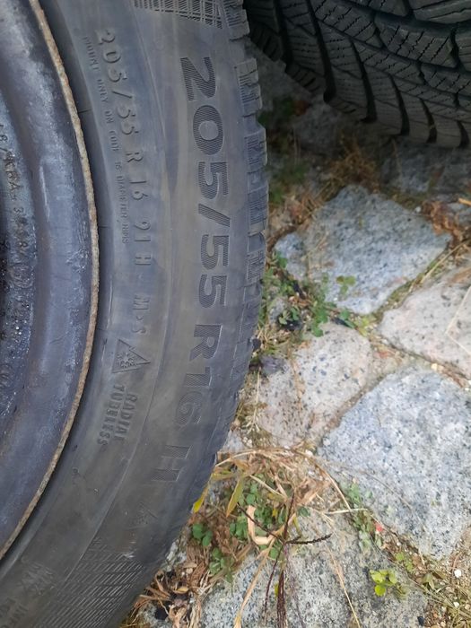 Зимни гуми Continental 205/55/16