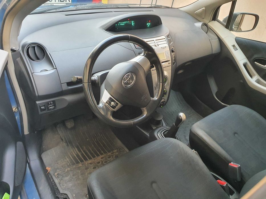 Toyota Yaris 1.3vvti Sol Plus