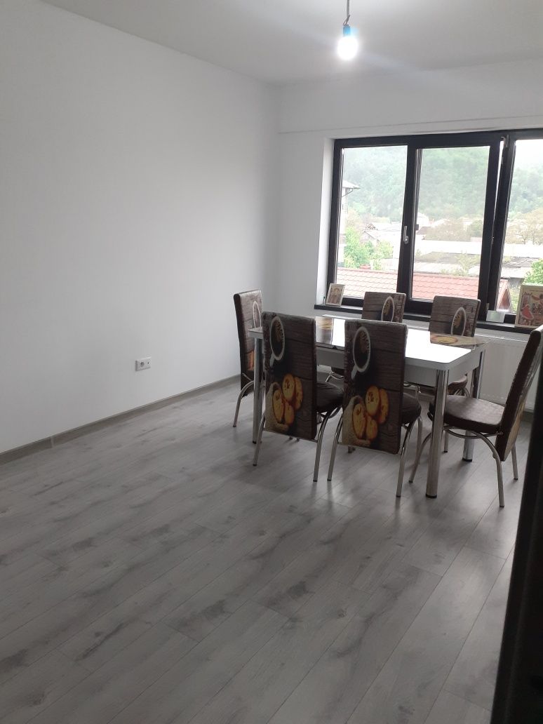 Apartament 3 camere