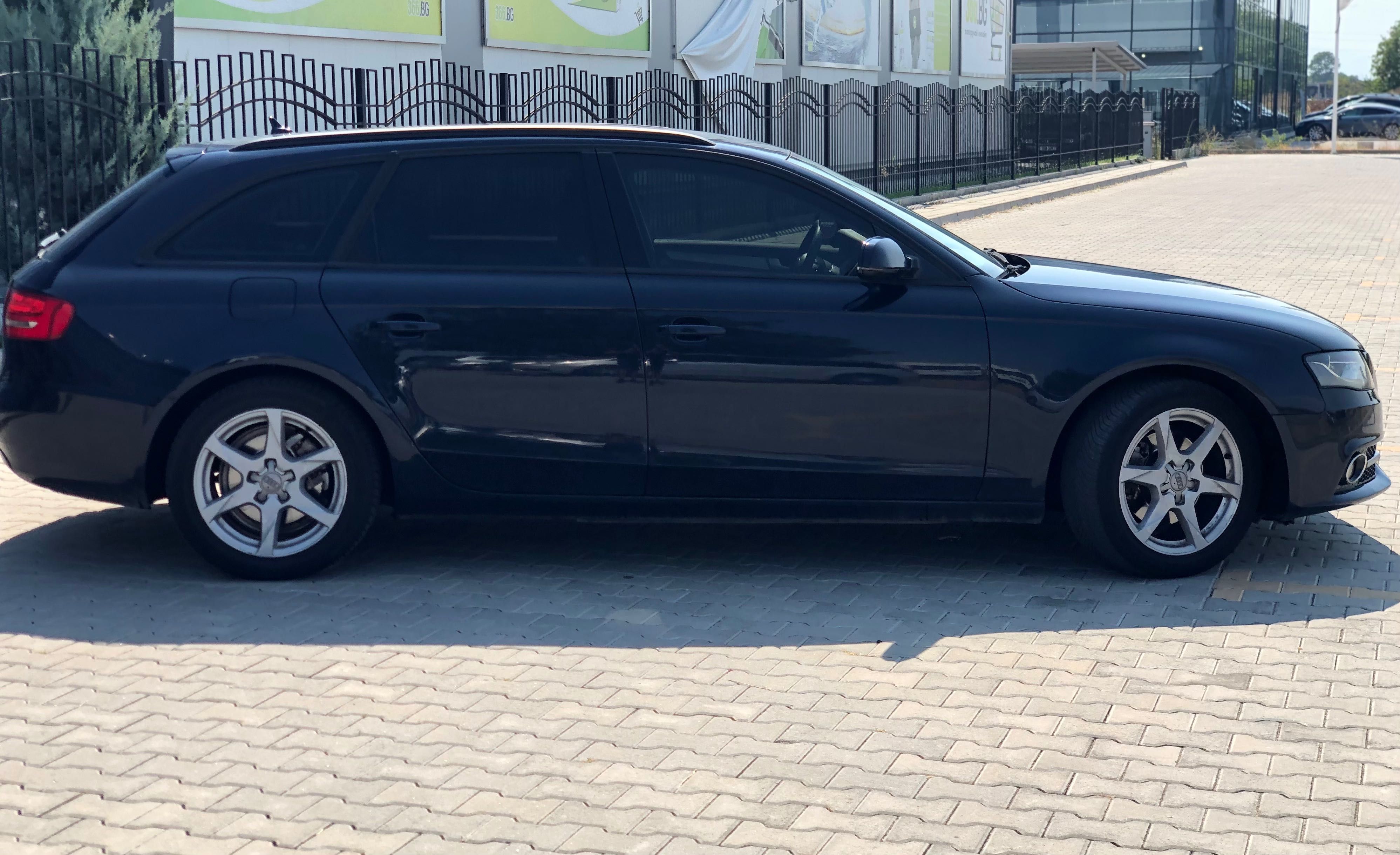 Audi a4 b8 2010г