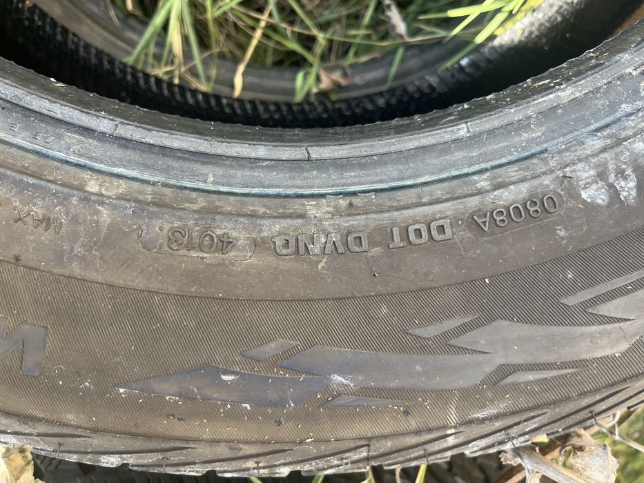 225/65/17 Suv 2бр.Hankook/2бр.Vredestein