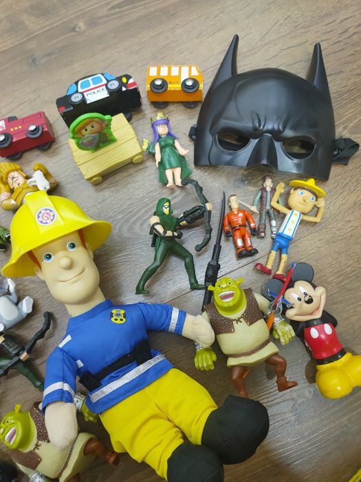 Играчки за момче/ пожарникаря Сам/ дървени колички/ Батман