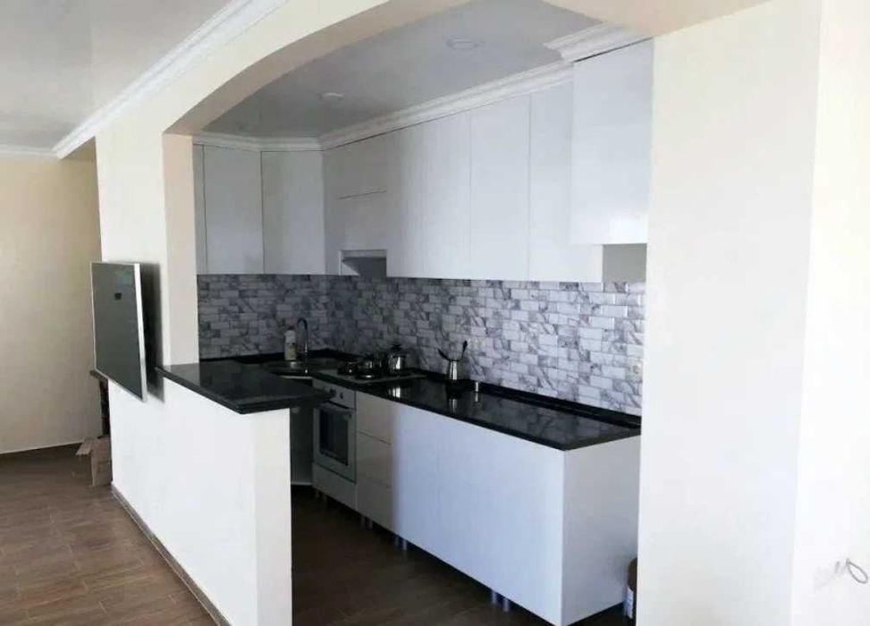 Дава се под наем Тристаен апартамент в Пловдив, Беломорски - 90 кв.м за 255 € - Снимка #1