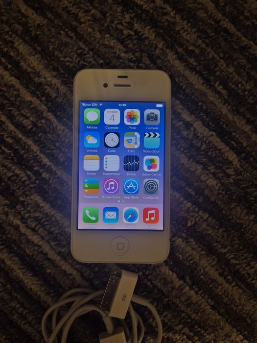 Vand iPhone 4G Alb 16Gb.