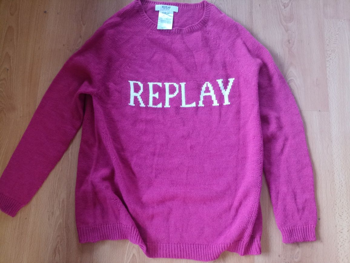 Продавам чисто нова дамска блуза на марката Replay