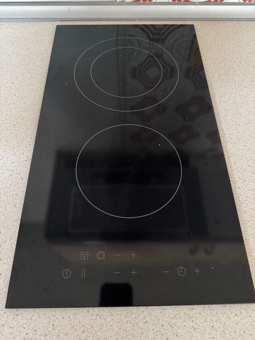 Продавам кухня IKEA