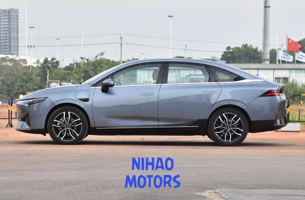 XPeng P5 — (Под заказ)