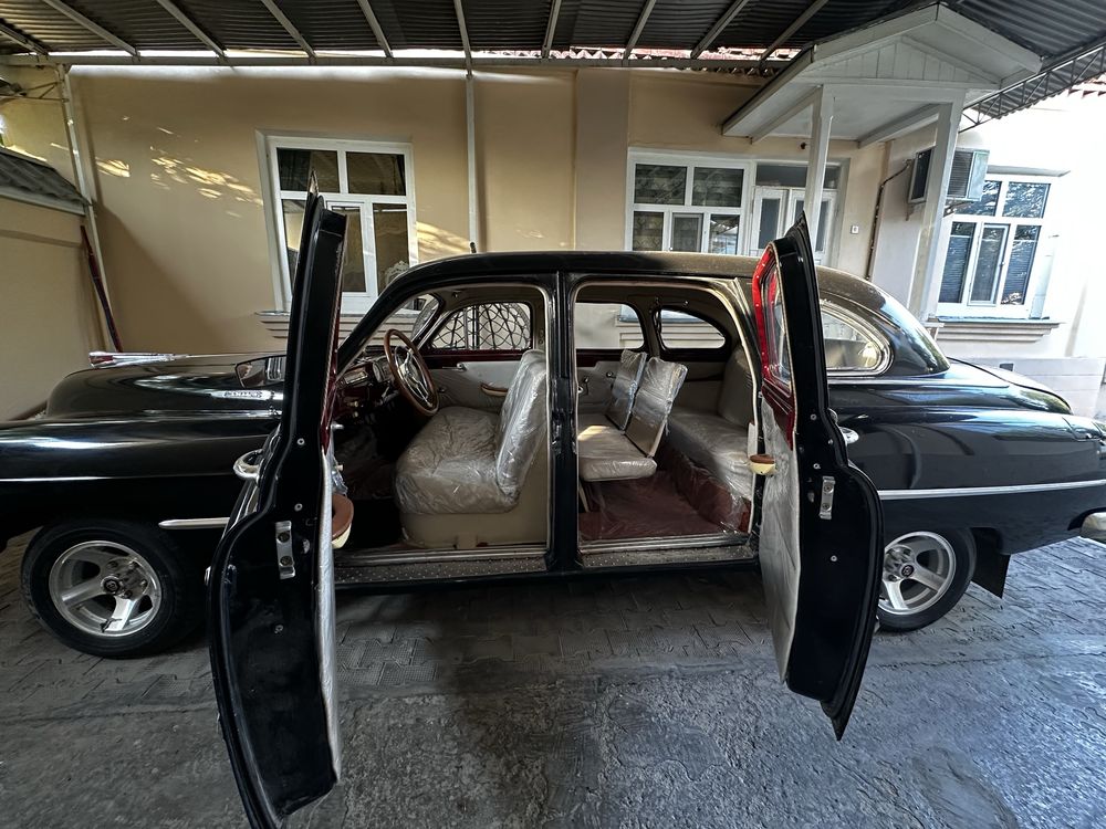 Продаётся GAZ ZIM 12
