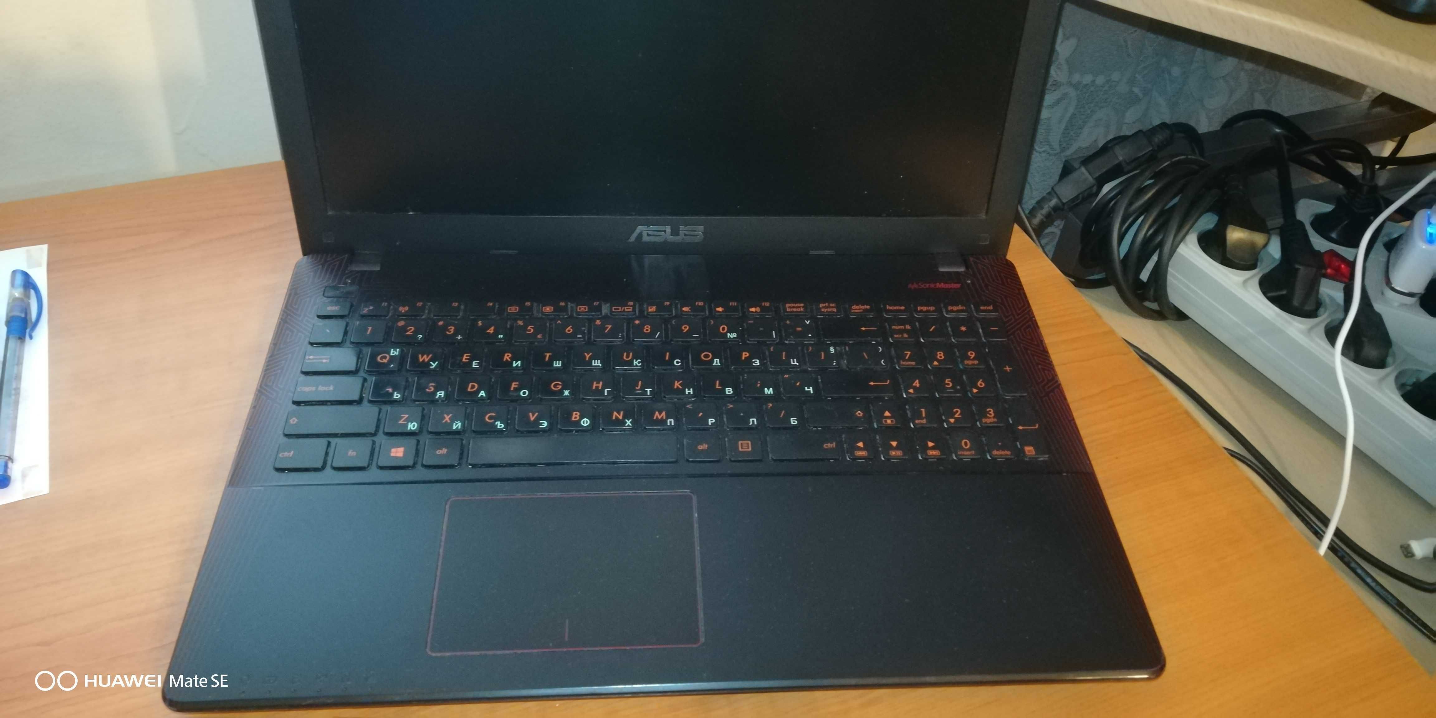 Asus K550VX-DM027D - i7 6700HQ - GTX 950m 4GB GDDR5 - 1TB SSD