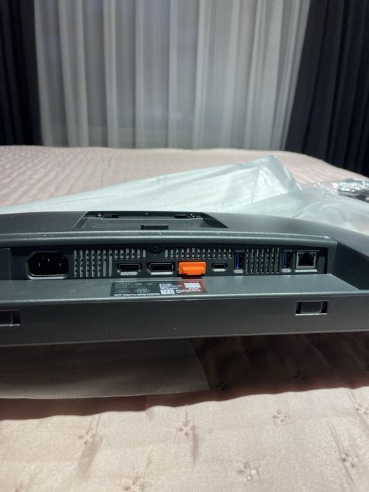 Monitor Dell P2425HE