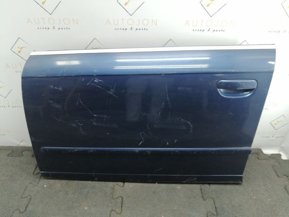 Usa  stanga fata AUDI A4 III 8EC, B7 2004 - 2008, Sedan 1.9 TDI BKE, BRB 8E0831051