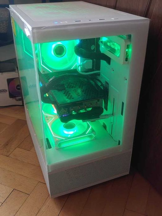 Геймърски компютър Ryzen 5 8400f, EVGA RTX 3070, 32gb ddr5, 1tb nvme