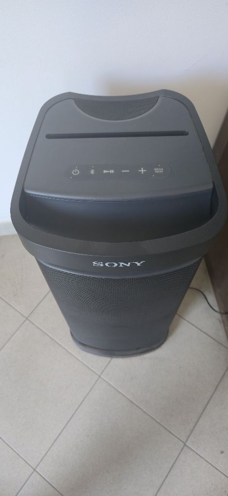 Sony  srs 700 LIVE LOUD