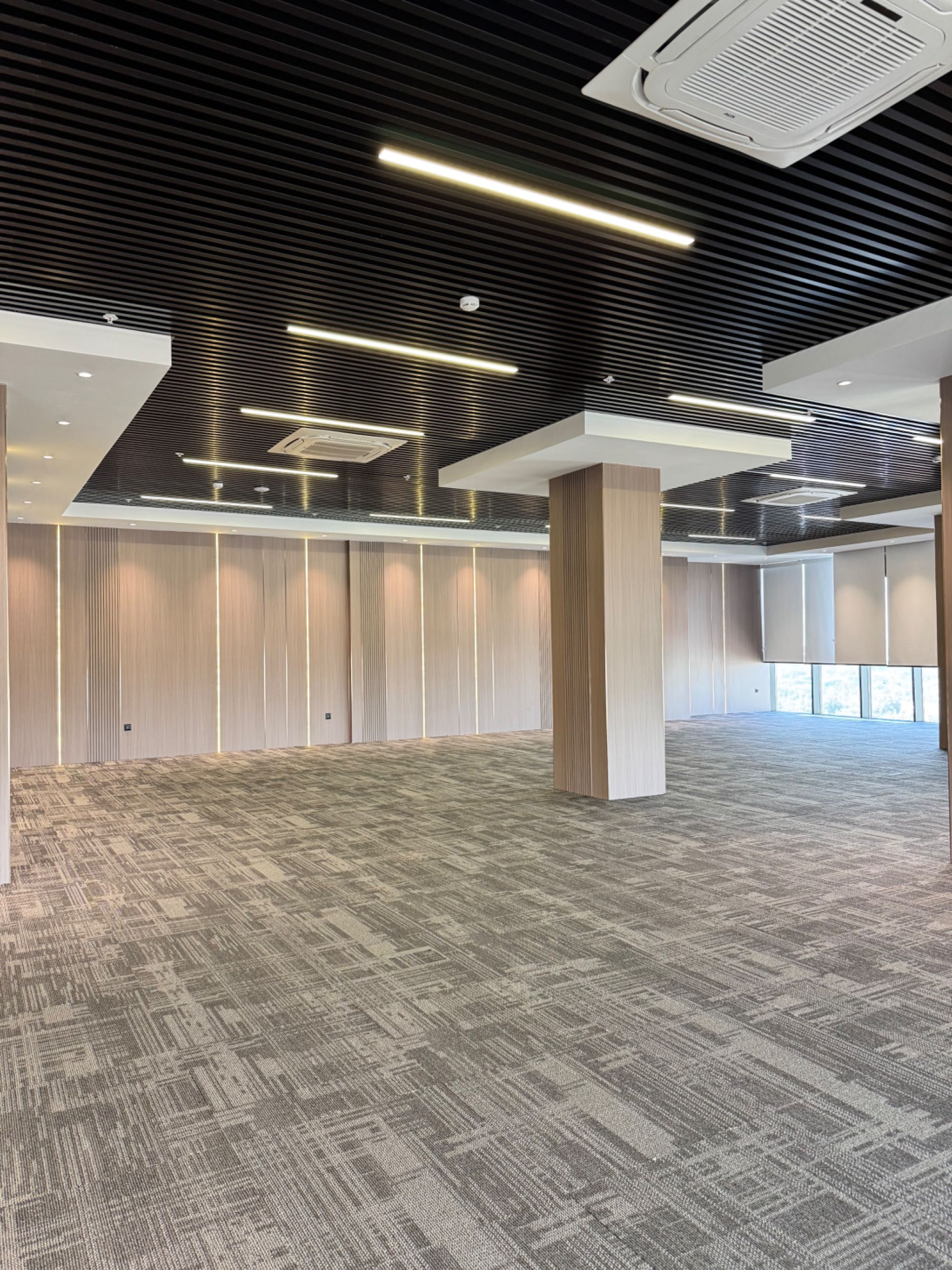 300 м² офис в Kayan | Кабинеты + open space , 15 этаж
