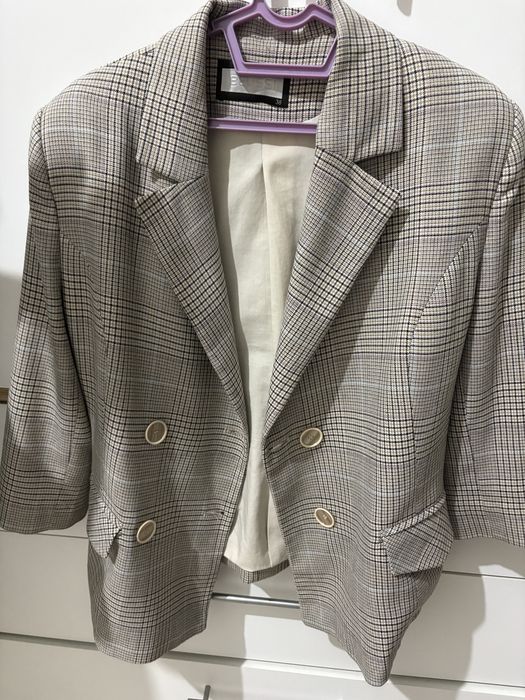 Костюм педжак юбка