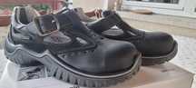 Pantofi de protectie UVEX nou marime 38