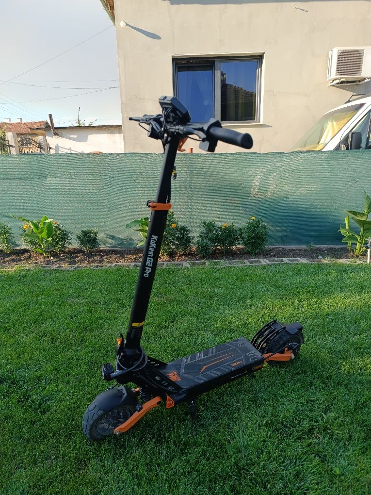 Електрическа тротинетка KuKirin G2 Pro 2025