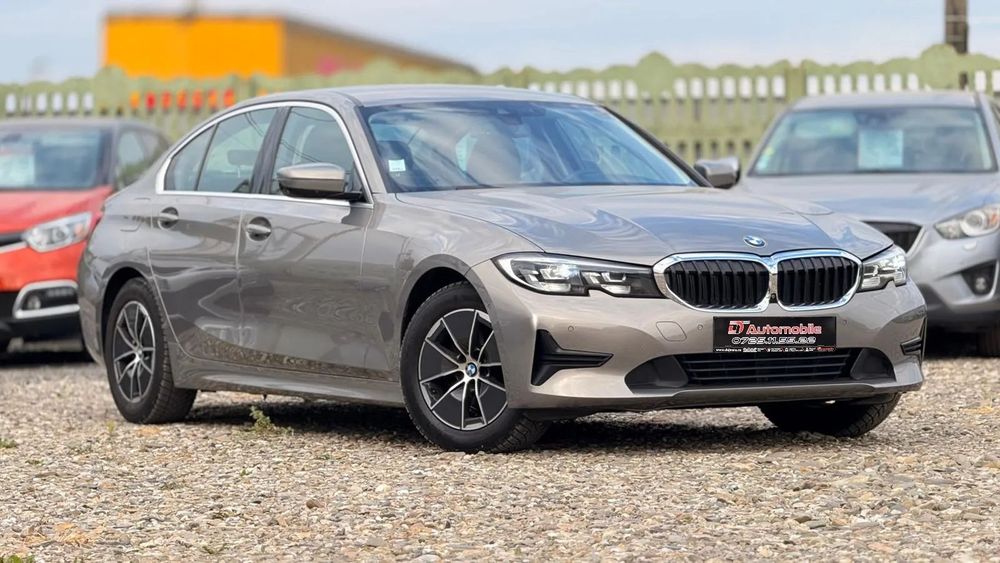 BMW Seria 3 BMW Seria 3 320i Aut. / VirtualCockpit / LEDLights / IstoricBMW