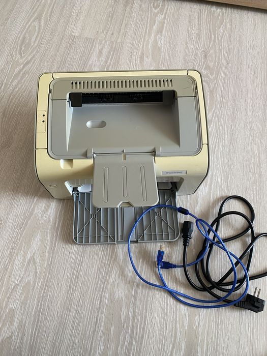 Принтер HP LaserJet P1102 в отличном состоянии