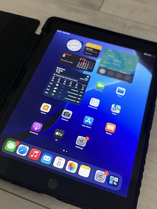 iPad 9th Gen 64GB WiFi – Ca Nou + Husă Premium