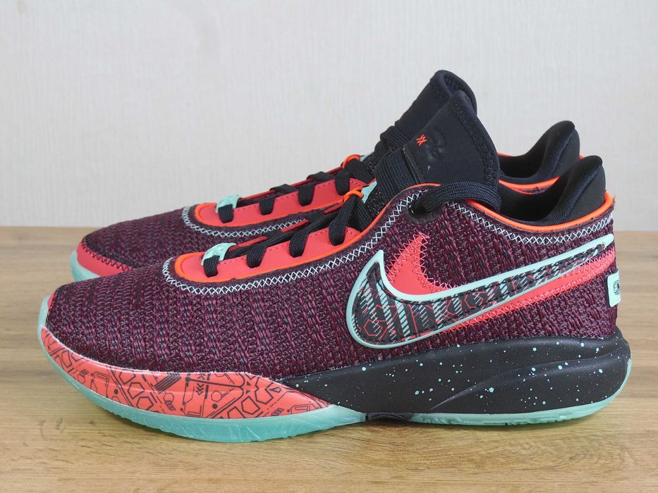 Нови! Nike LeBron 20 SE Night Maroon - 38,5 номер Оригинални!