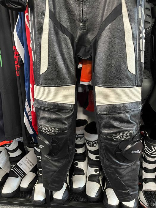 Kожен мото екип PROBIKER PRX- ,2 части 50-M,всички протектори