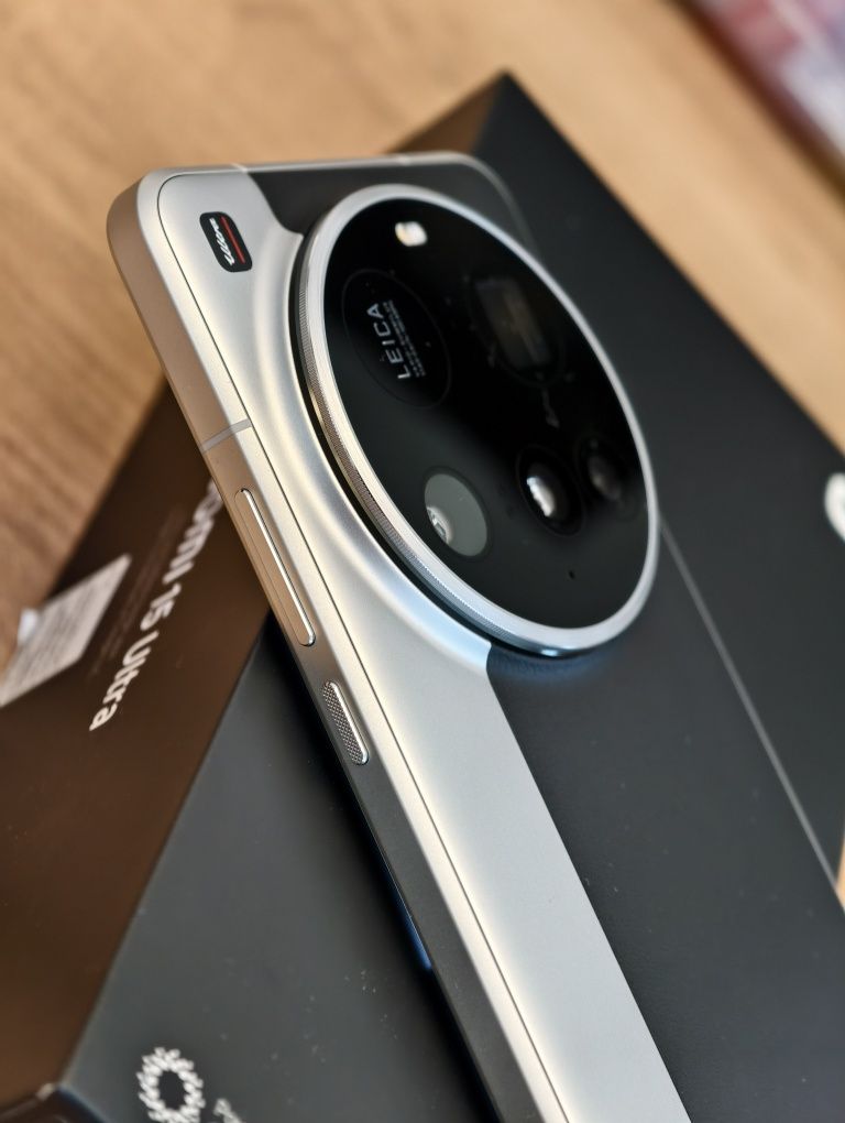 Xiaomi 15 Ultra Global, Garanție Altex, Fullbox